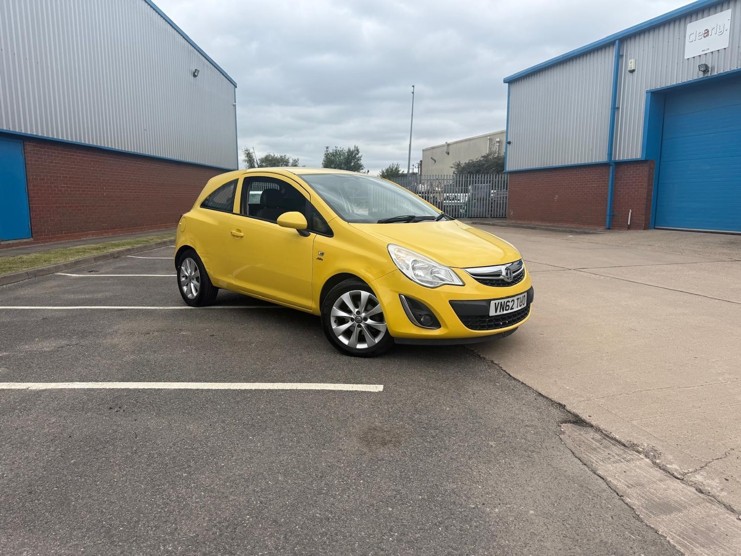 Used Vauxhall Corsa 2012 for sale - 76020766: Photo 11