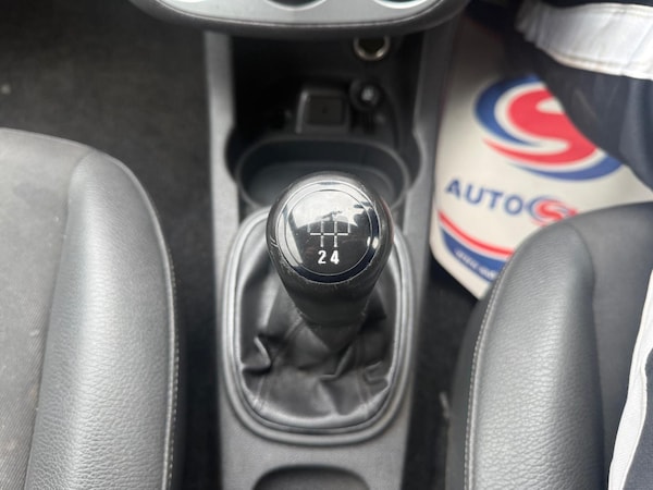Used Vauxhall Corsa 2012 for sale - 76020766: Photo 24