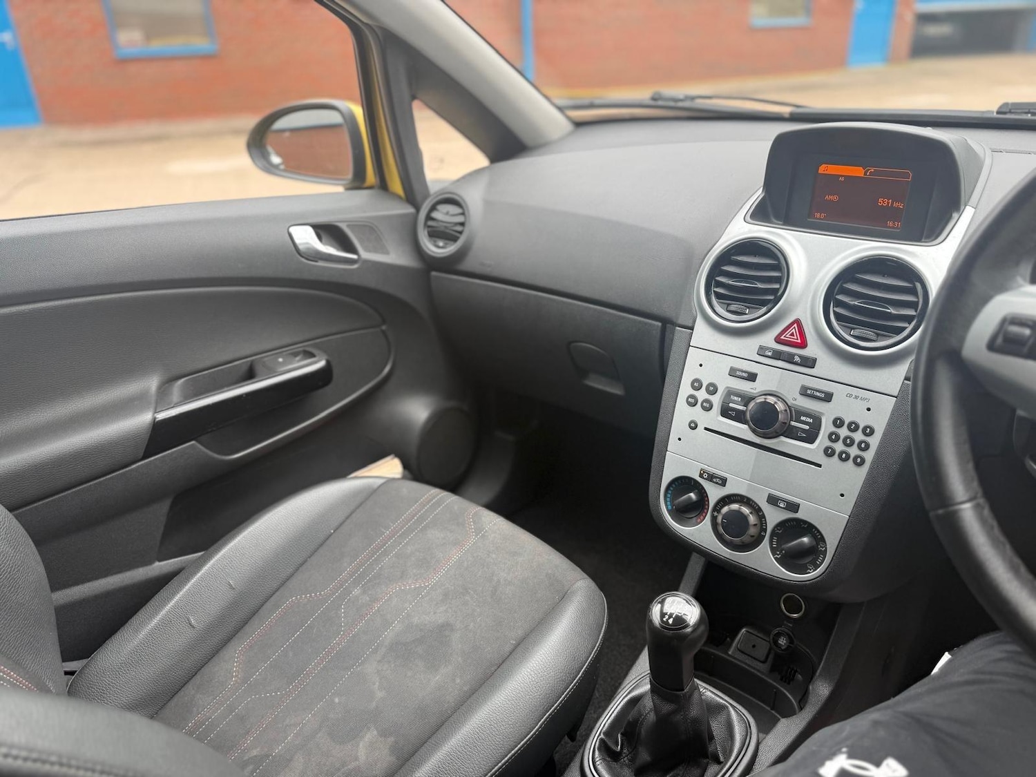 Used Vauxhall Corsa 2012 for sale - 76020766: Photo 25