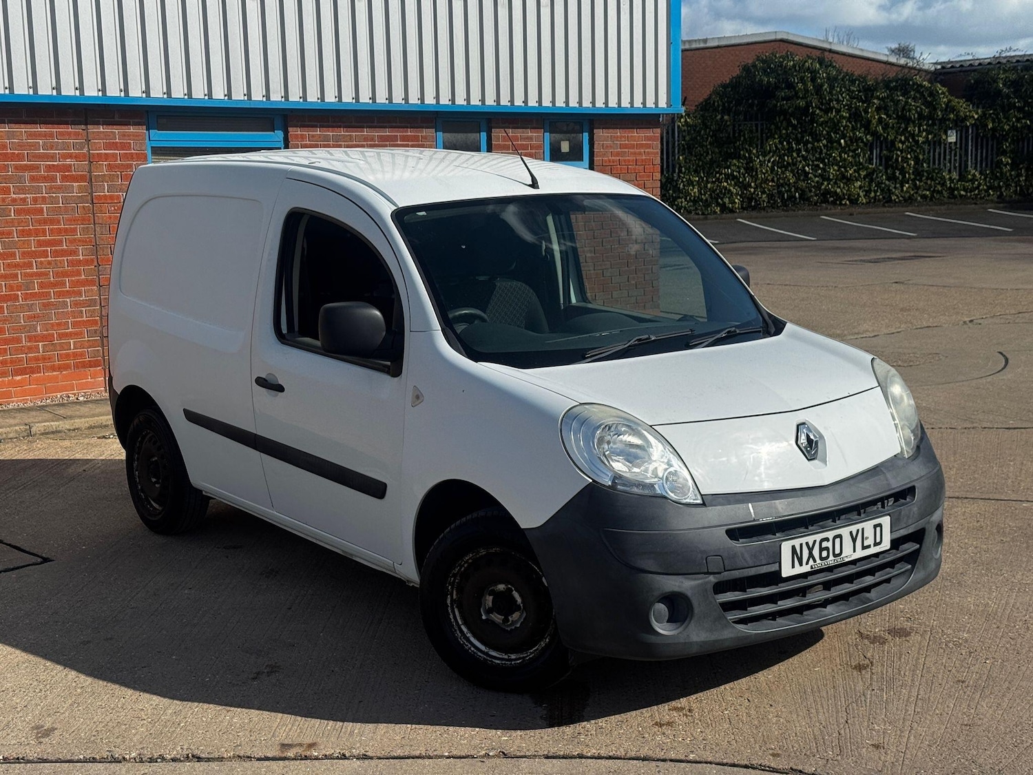 Used Renault Kangoo 2010 for sale - 77892556: Photo 14