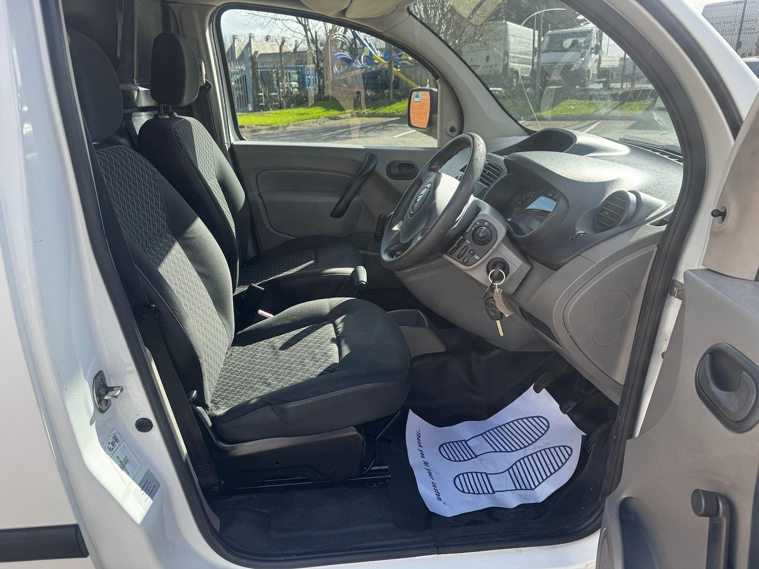 Used Renault Kangoo 2010 for sale - 77892556: Photo 15