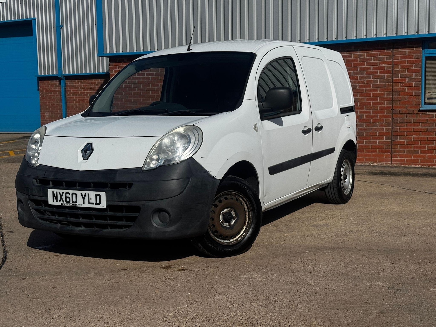 Used Renault Kangoo 2010 for sale - 77892556: Photo 5