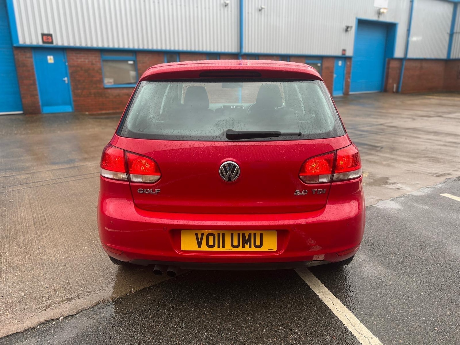 Used Volkswagen Golf 2011 for sale - 76887458: Photo 2