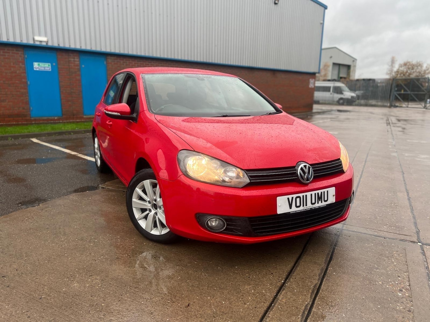 Used Volkswagen Golf 2011 for sale - 76887458: Photo 7