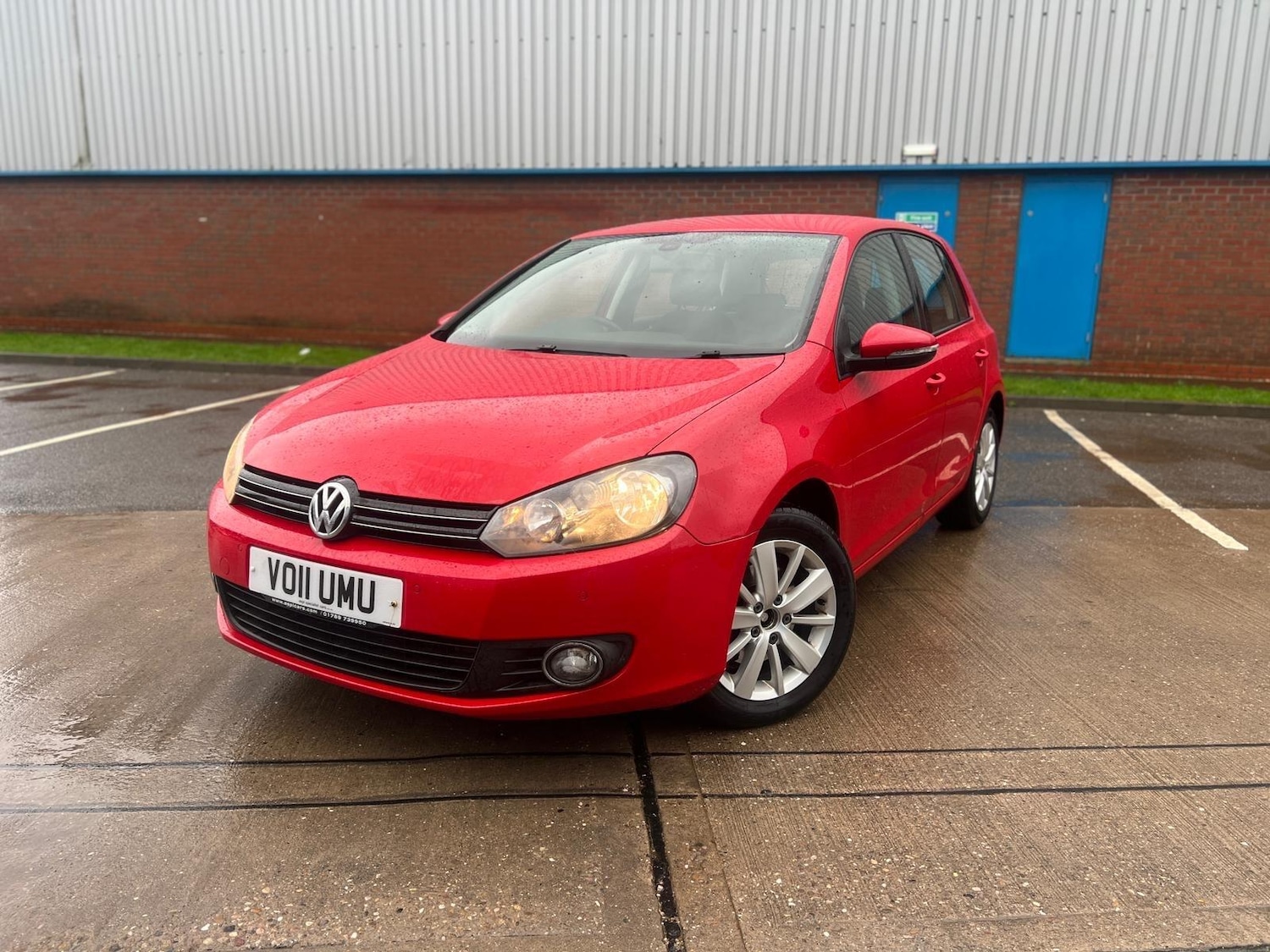 Used Volkswagen Golf 2011 for sale - 76887458: Photo 8