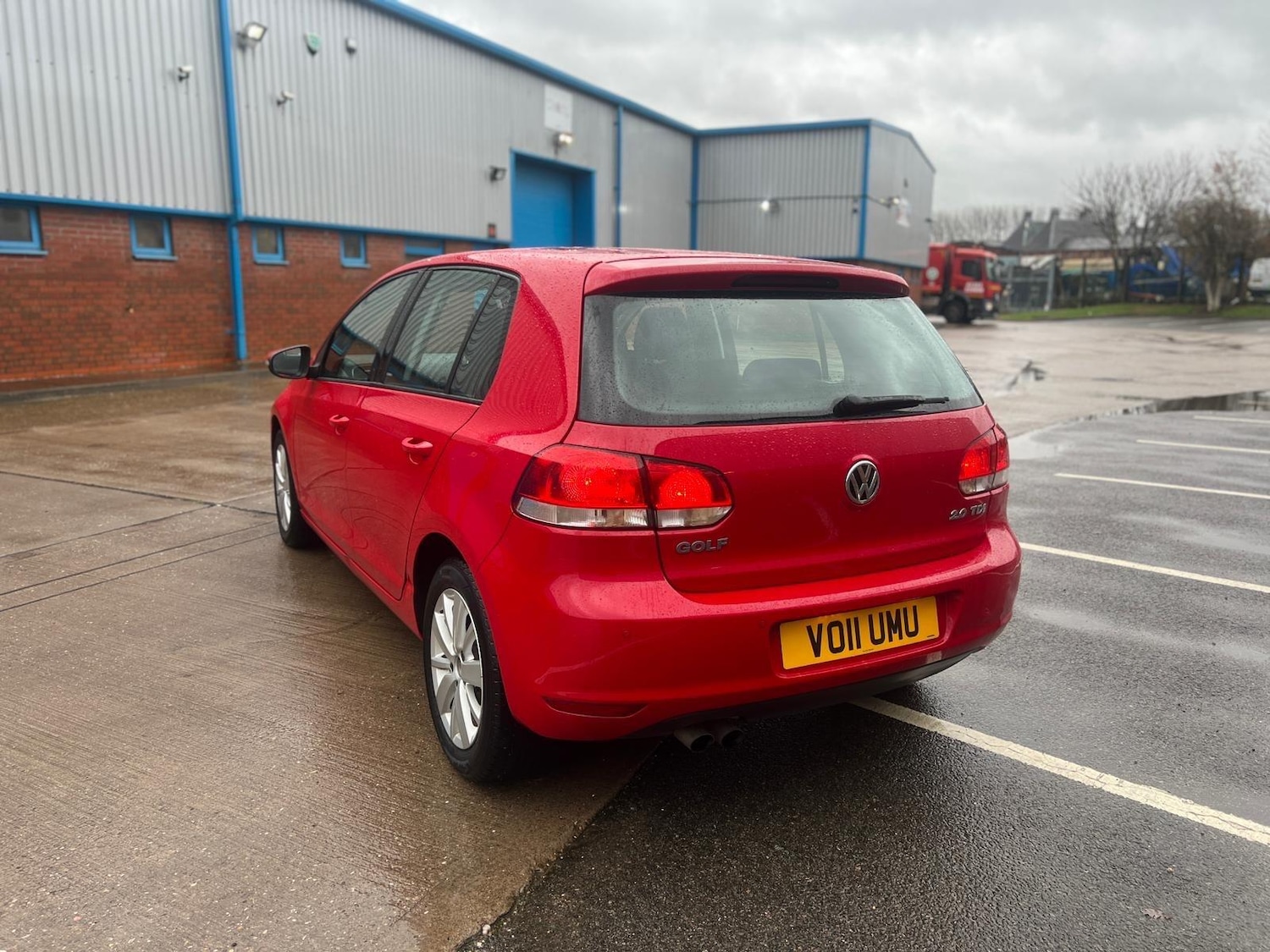 Used Volkswagen Golf 2011 for sale - 76887458: Photo 9