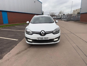 Used Renault Megane 2016 for sale - 77683788: Photo