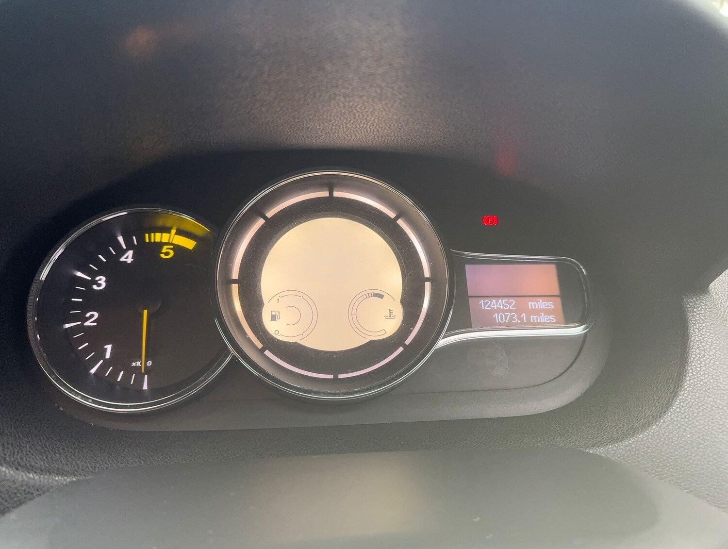 Used Renault Megane for sale - 77683788: Photo 28