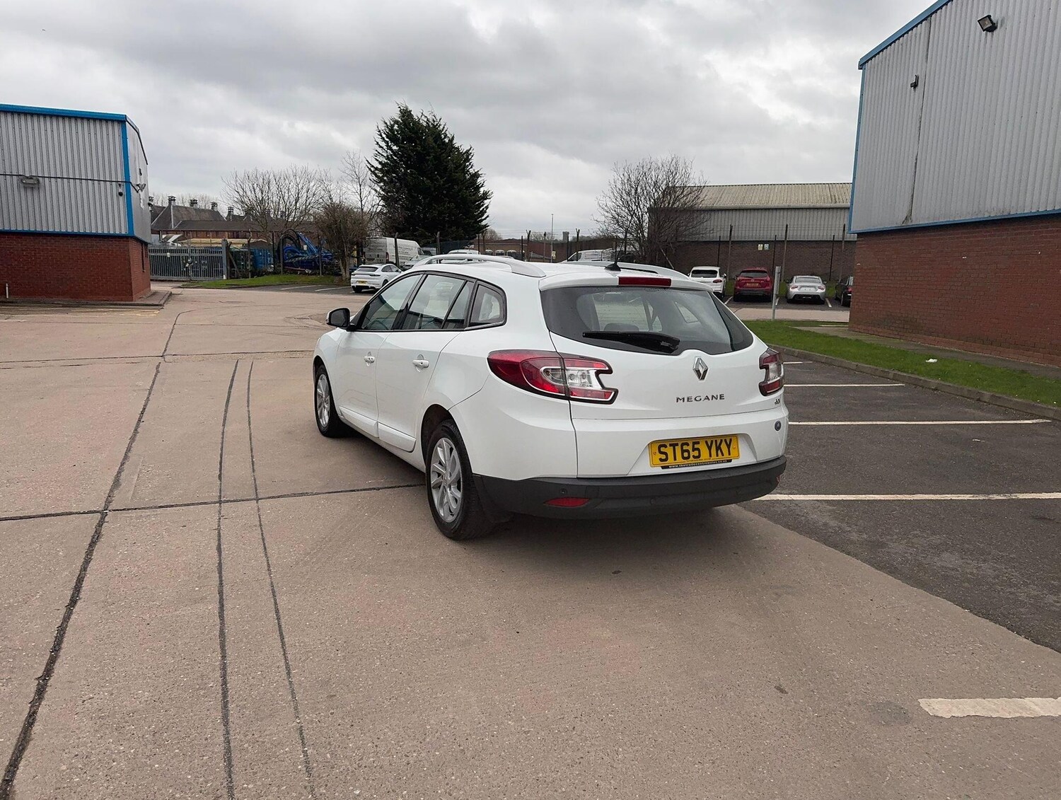 Used Renault Megane for sale - 77683788: Photo 9