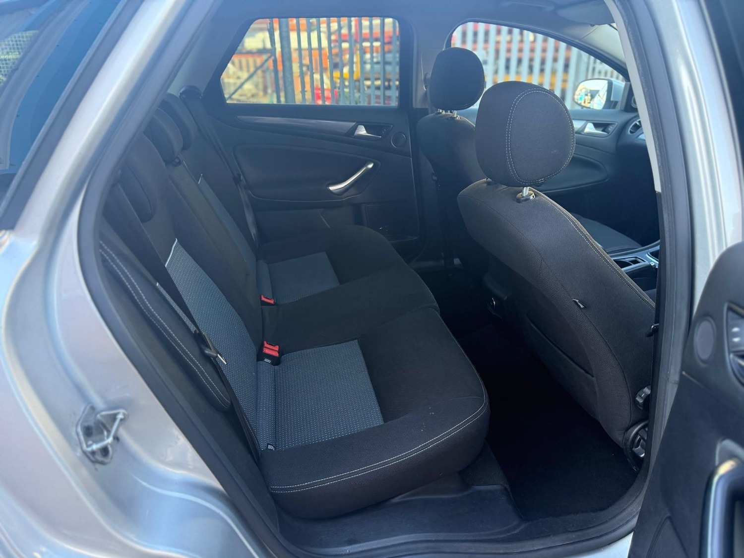 Used Ford Mondeo 2013 for sale - 76701277: Photo 16