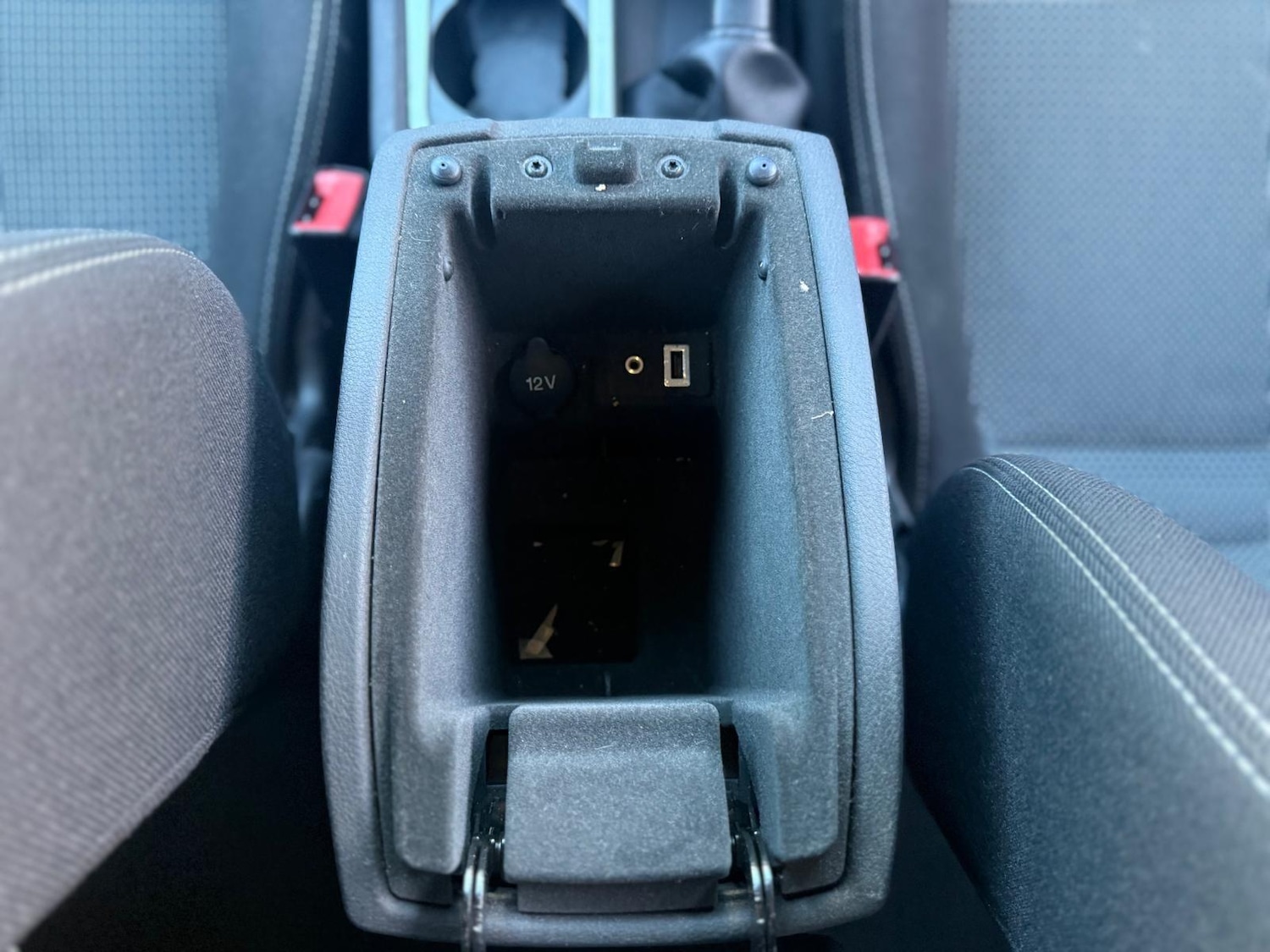 Used Ford Mondeo 2013 for sale - 76701277: Photo 17