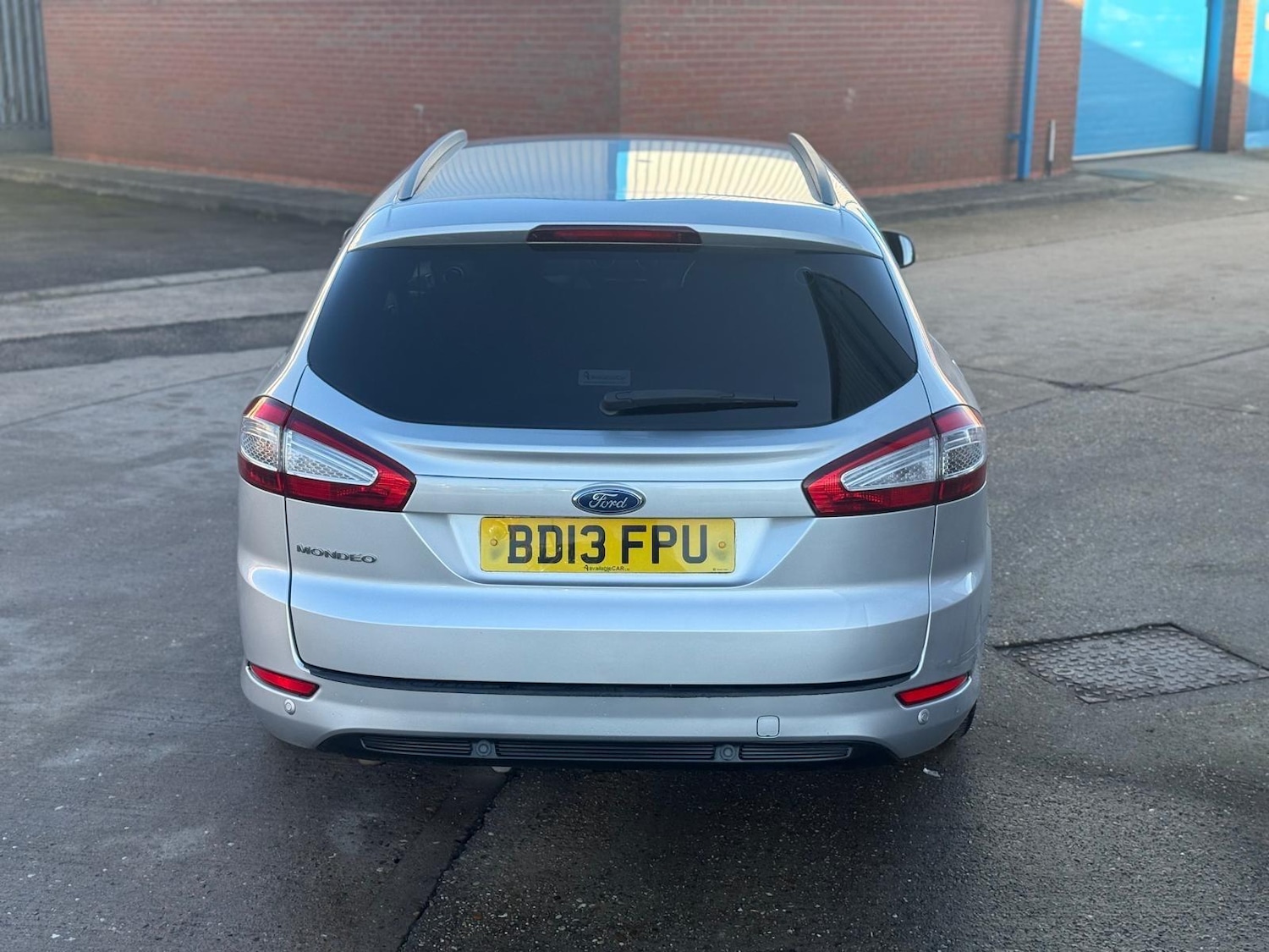 Used Ford Mondeo 2013 for sale - 76701277: Photo 2