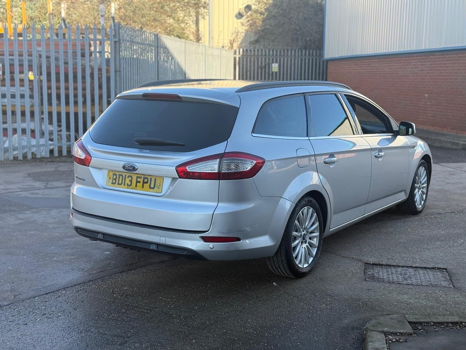 Used Ford Mondeo 2013 for sale - 76701277: Photo 8