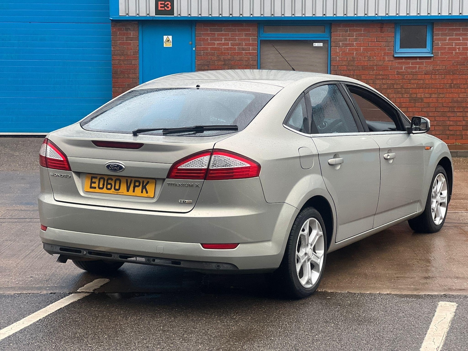 Used Ford Mondeo 2010 for sale - 76887077: Photo 10