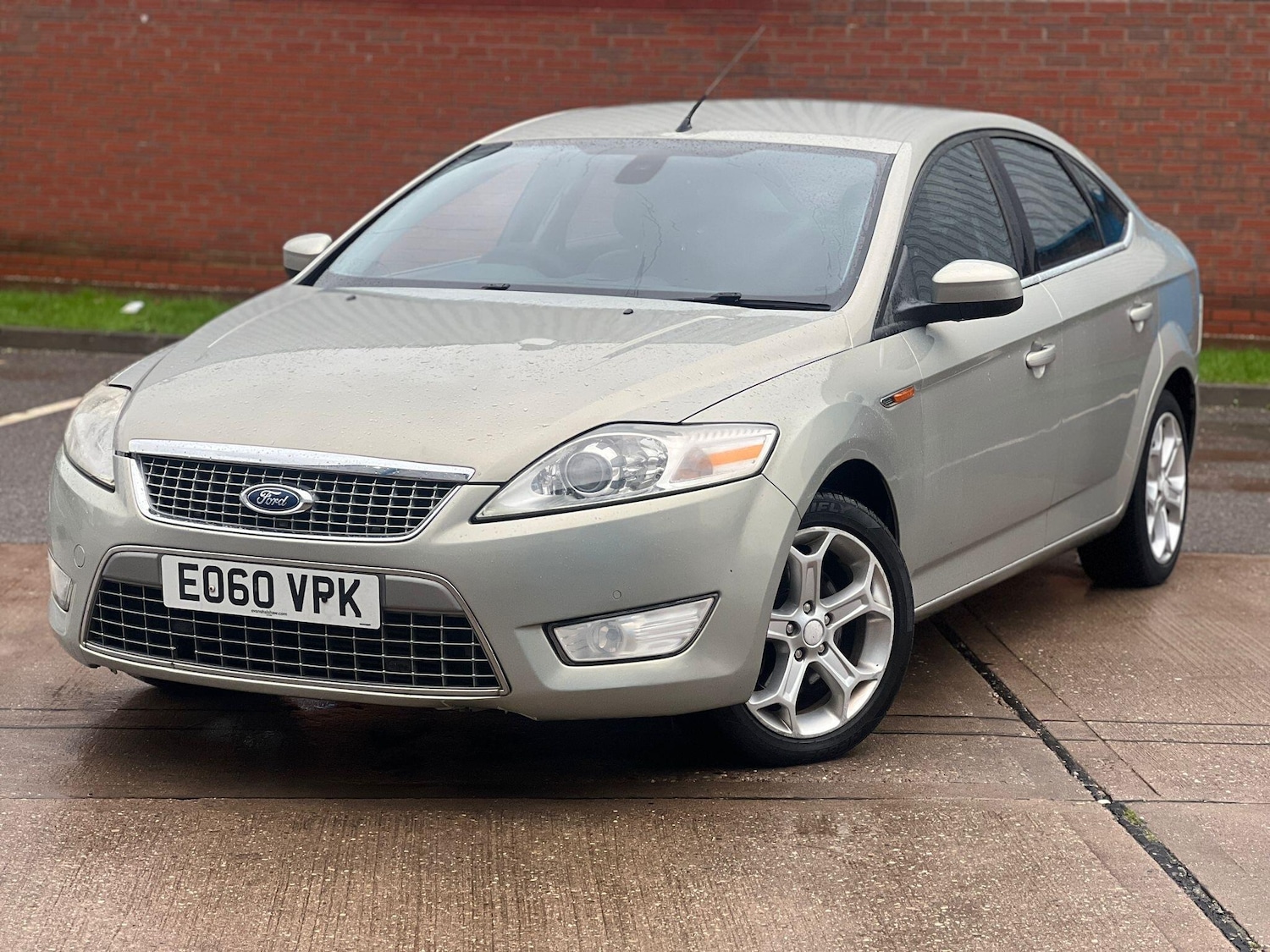 Used Ford Mondeo 2010 for sale - 76887077: Photo 11
