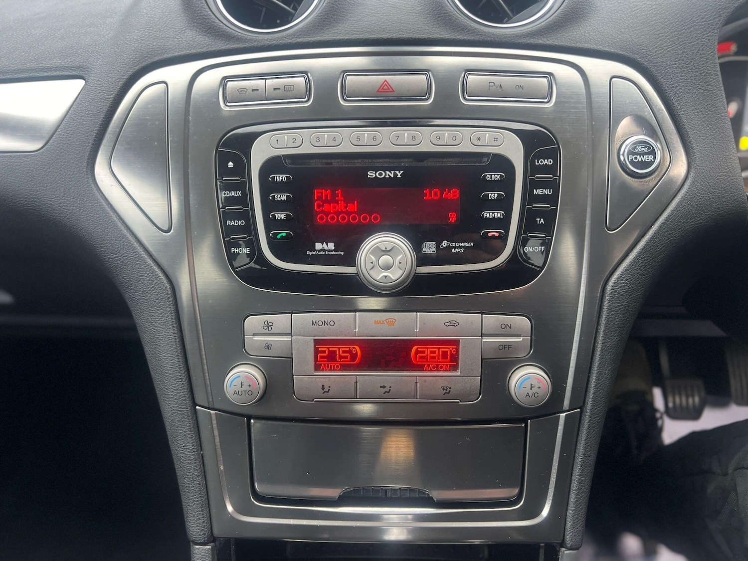 Used Ford Mondeo 2010 for sale - 76887077: Photo 15