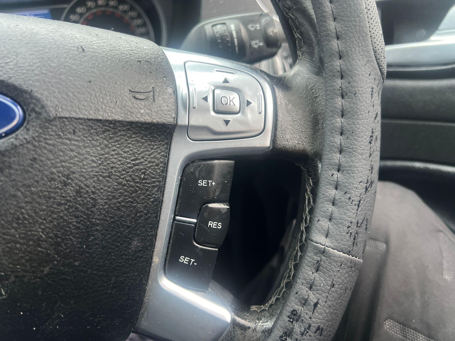 Used Ford Mondeo 2010 for sale - 76887077: Photo 17