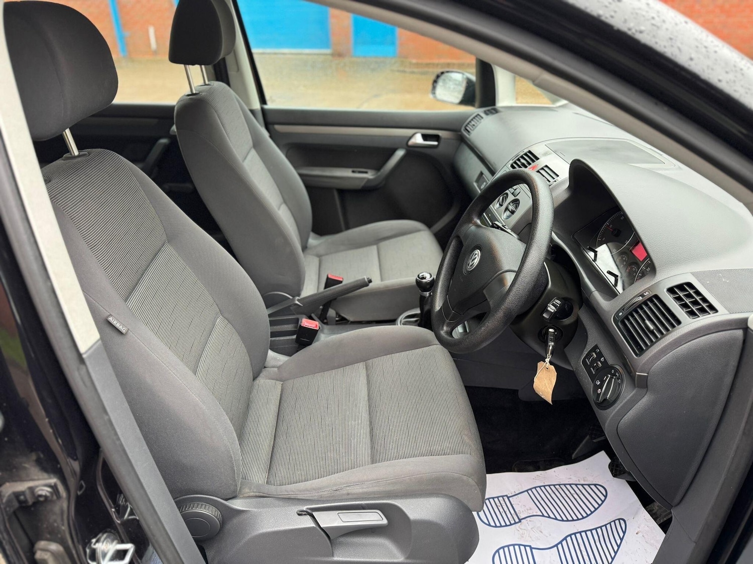 Used Volkswagen Touran 2007 for sale - 77537475: Photo 26