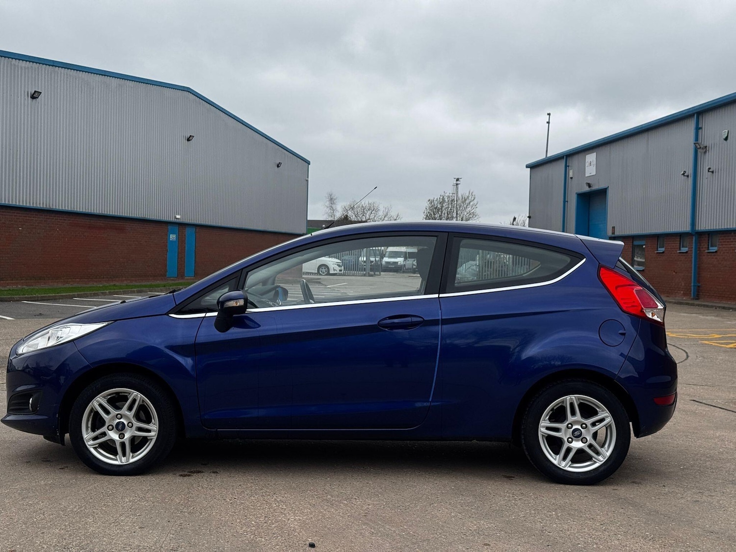 Used Ford Fiesta 2014 for sale - 77978296: Photo 3