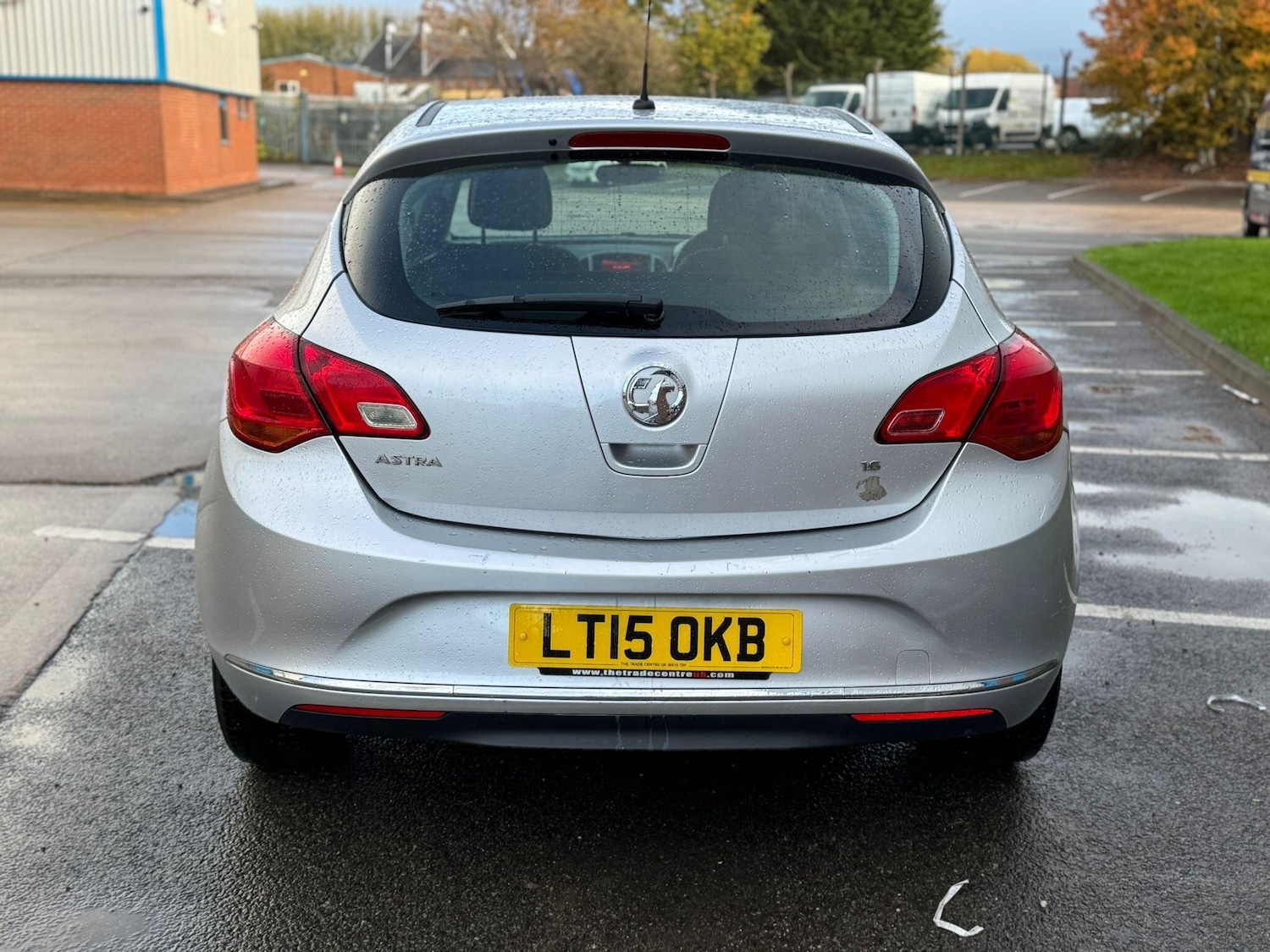 Used Vauxhall Astra 2015 for sale - 76370099: Photo 2