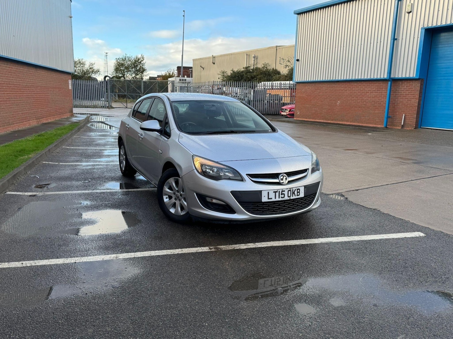 Used Vauxhall Astra 2015 for sale - 76370099: Photo 9