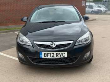 2012 (12) - 1.7 CDTi 16V ecoFLEX Active 5dr