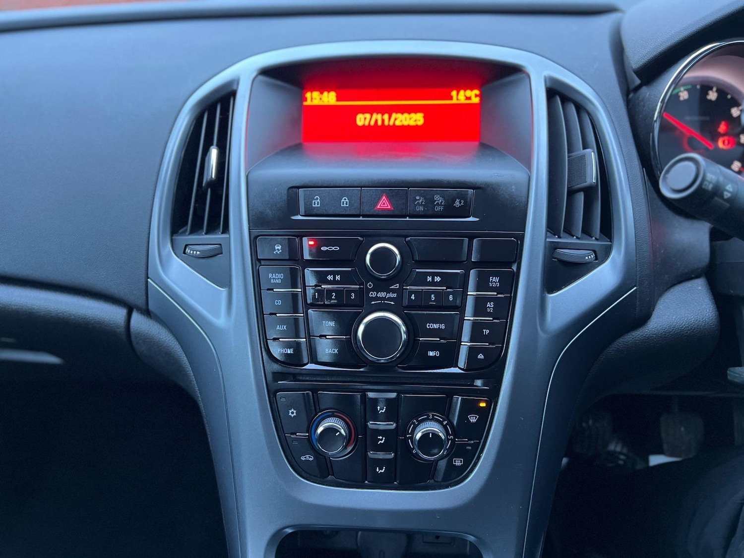 Used Vauxhall Astra 2014 for sale - 76512880: Photo 18