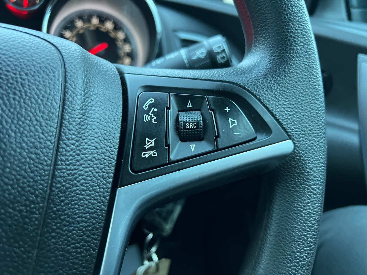 Used Vauxhall Astra 2014 for sale - 76512880: Photo 20