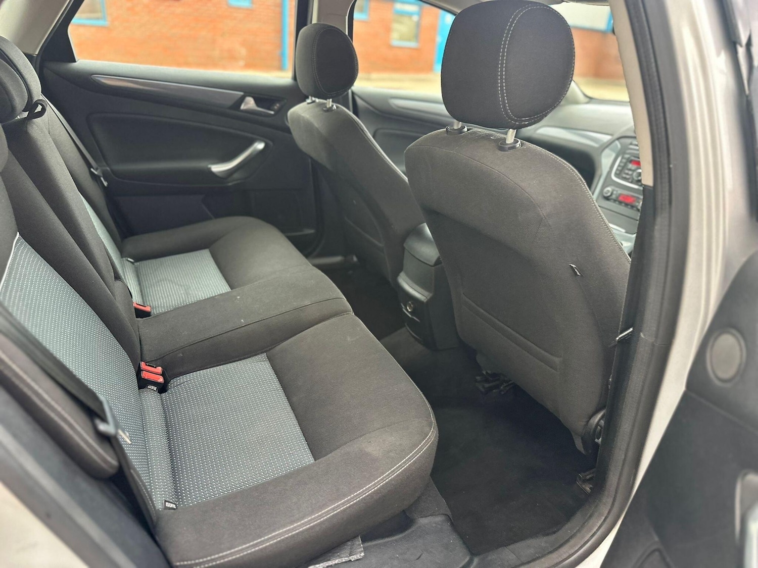 Used Ford Mondeo 2012 for sale - 76989259: Photo 16