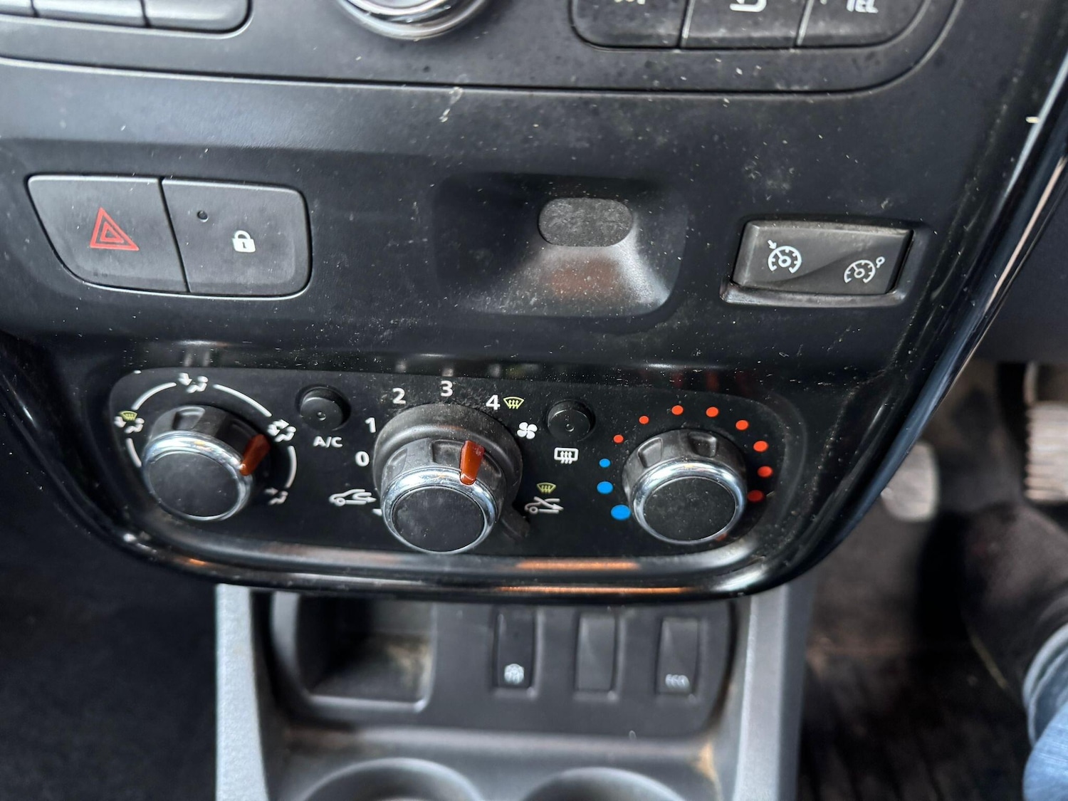 Used Dacia Duster 2016 for sale - 77386738: Photo 21