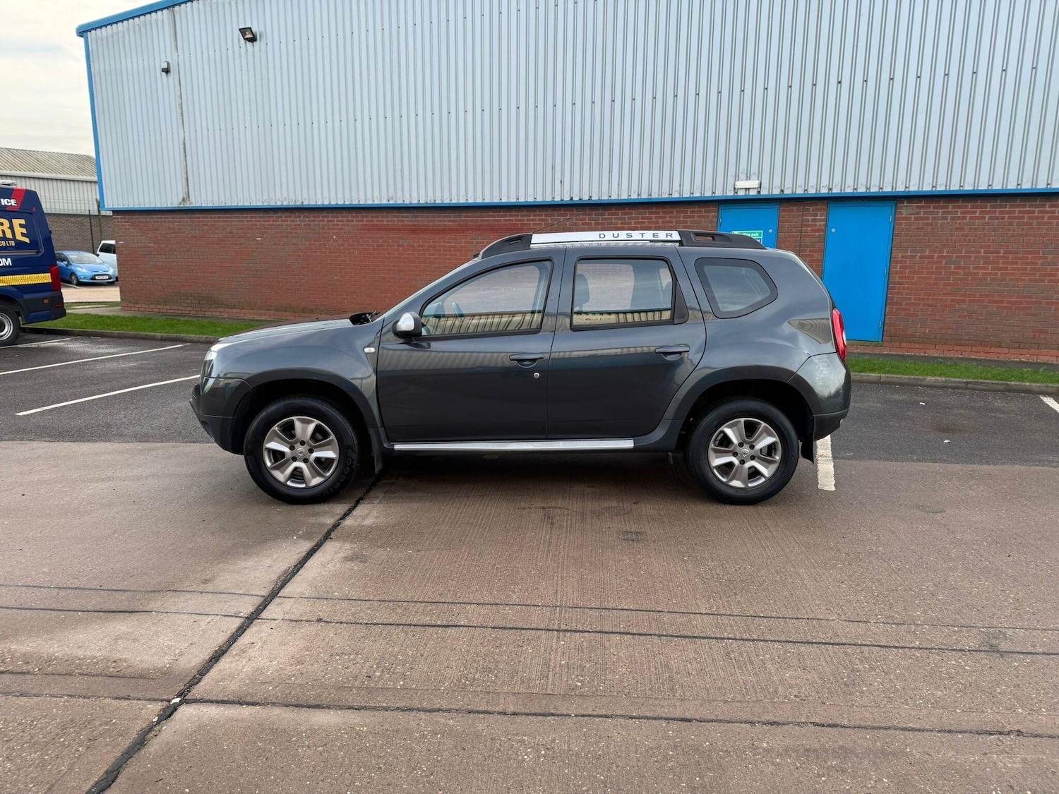 Used Dacia Duster 2016 for sale - 77386738: Photo 3