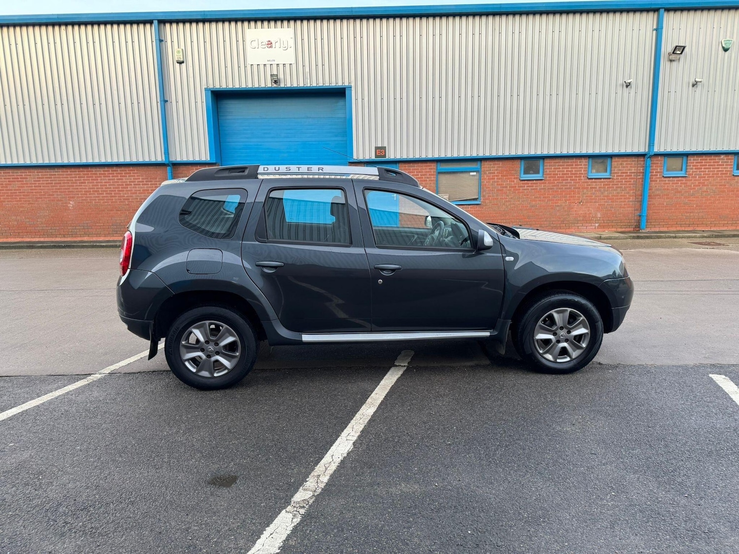 Used Dacia Duster 2016 for sale - 77386738: Photo 4