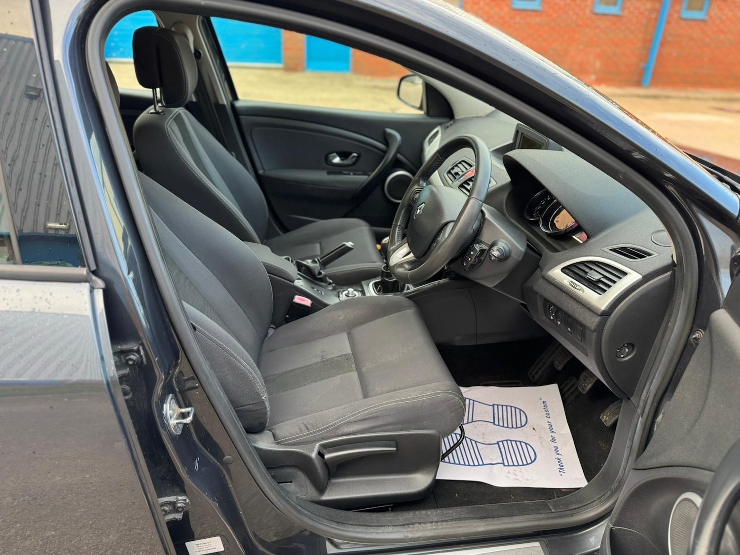 Used Renault Megane 2011 for sale - 76441033: Photo 11