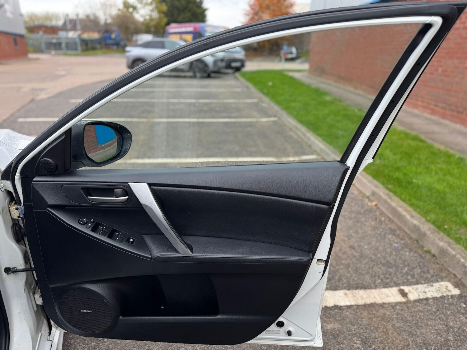 Used Mazda Mazda3 2009 for sale - 76423522: Photo 20