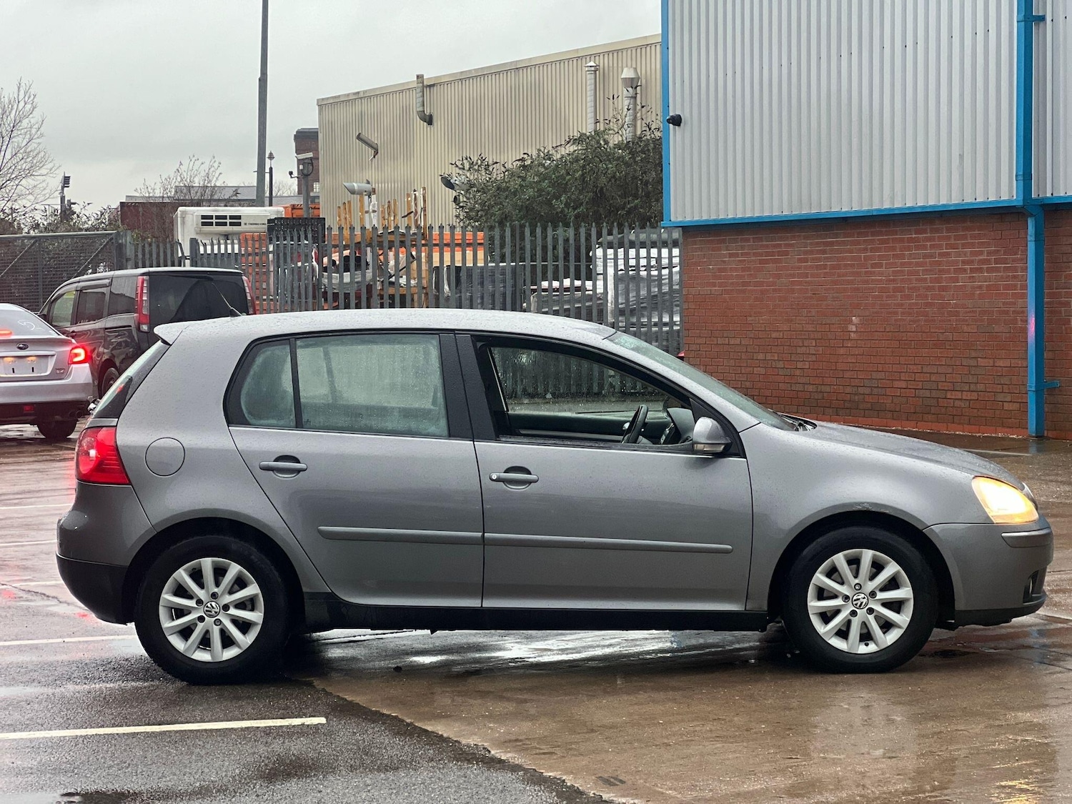 Used Volkswagen Golf 2007 for sale - 76964611: Photo 4