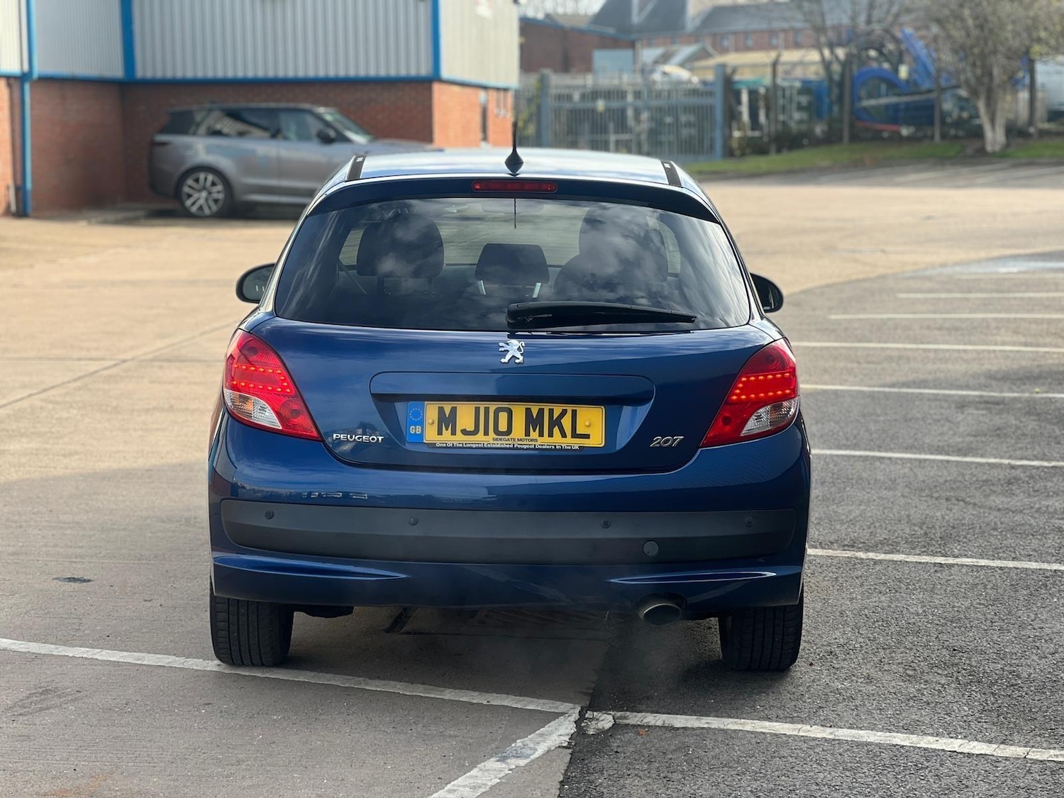 Used Peugeot 207 2010 for sale - 76498440: Photo 2