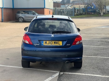 Used Peugeot 207 2010 for sale - 76498440: Photo