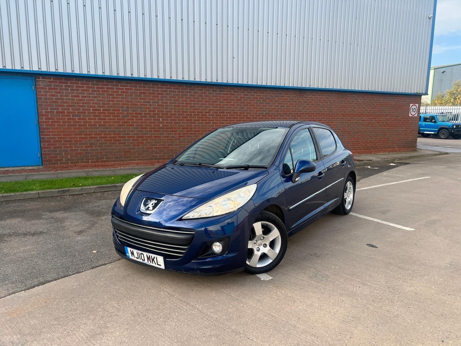 Used Peugeot 207 2010 for sale - 76498440: Photo 5