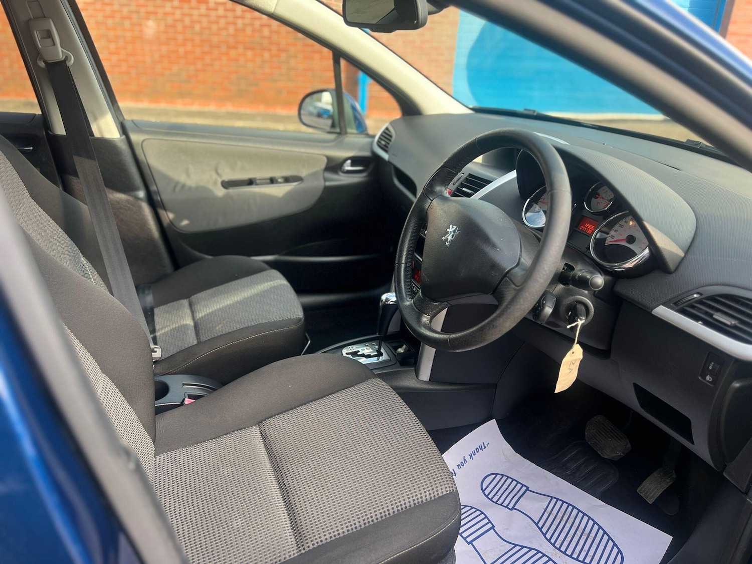 Used Peugeot 207 2010 for sale - 76498440: Photo 9