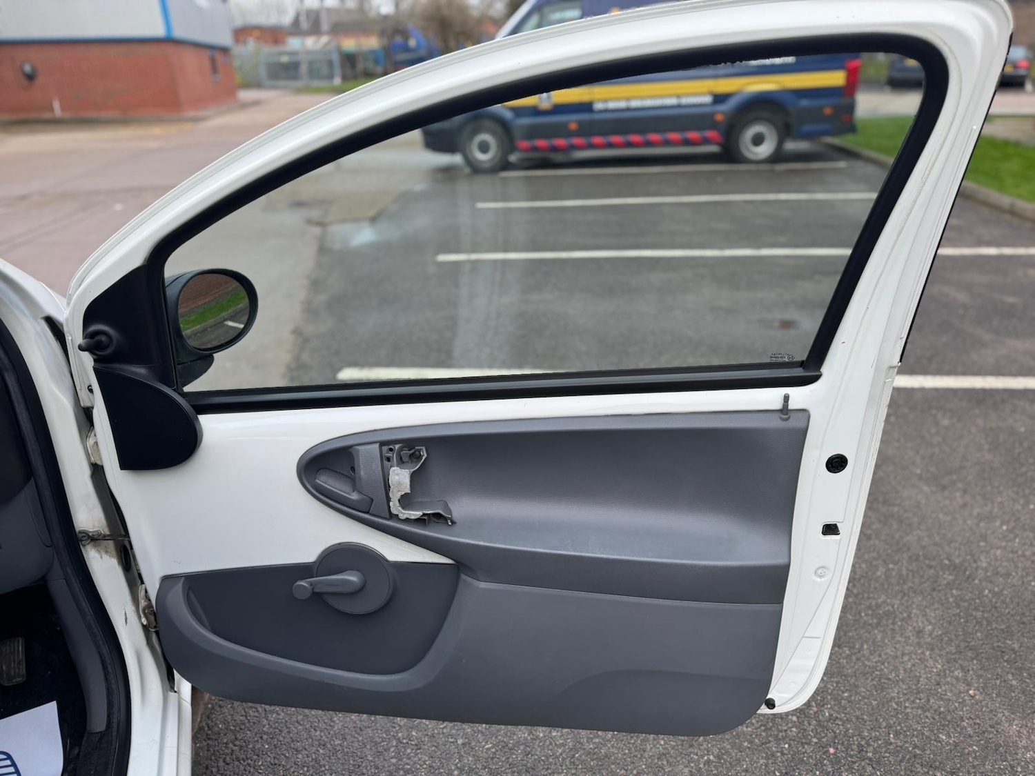 Used Citroen C1 2011 for sale - 77441305: Photo 25