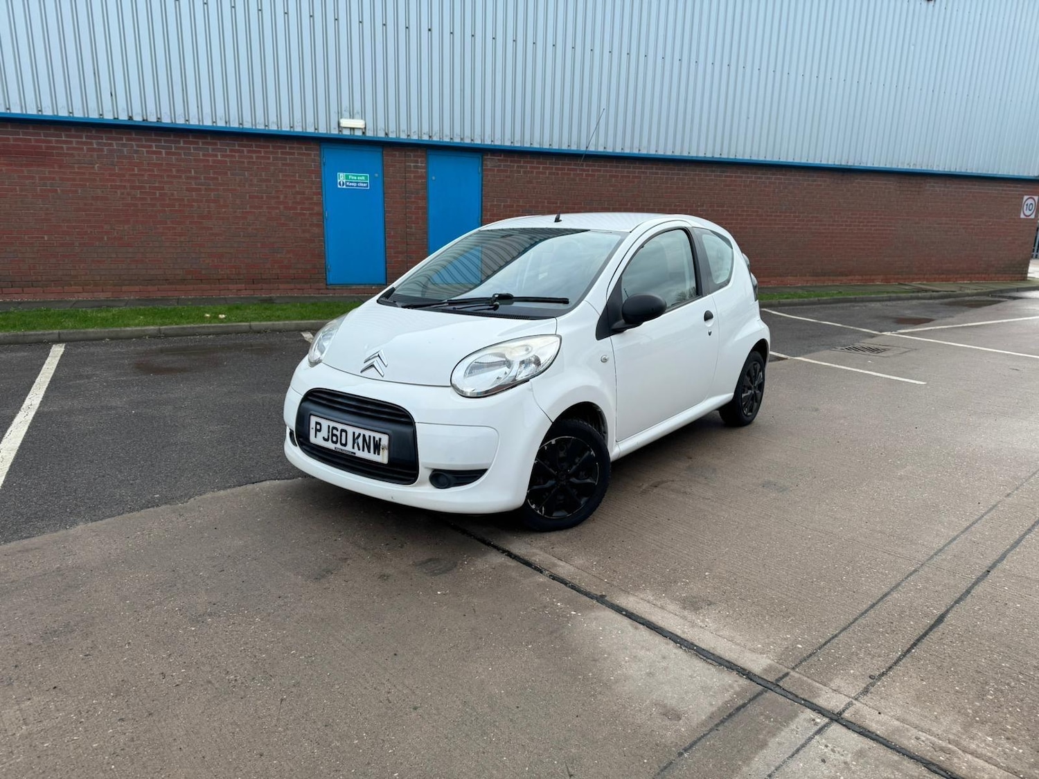 Used Citroen C1 2011 for sale - 77441305: Photo 9