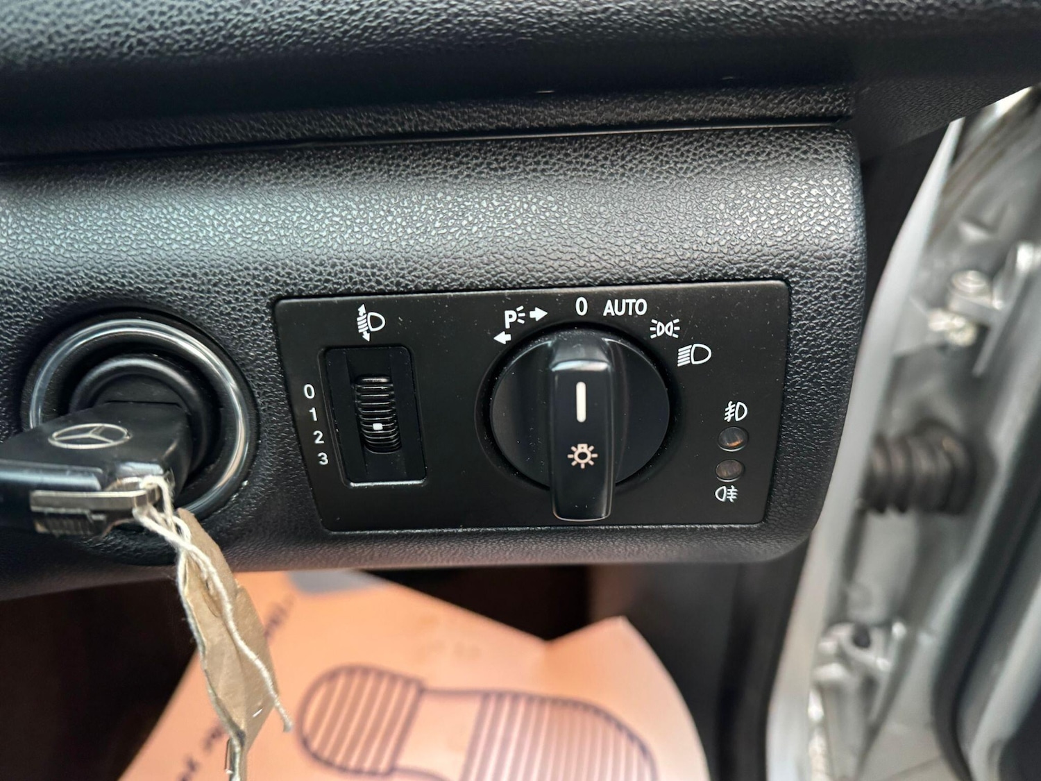 Used Mercedes-Benz A-Class 2009 for sale - 76389405: Photo 17