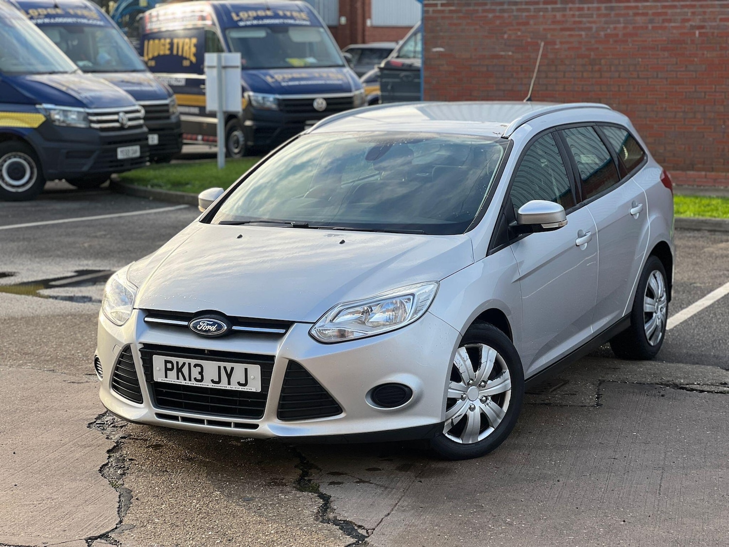 Used Ford Focus 2013 for sale - 76633477: Photo 11