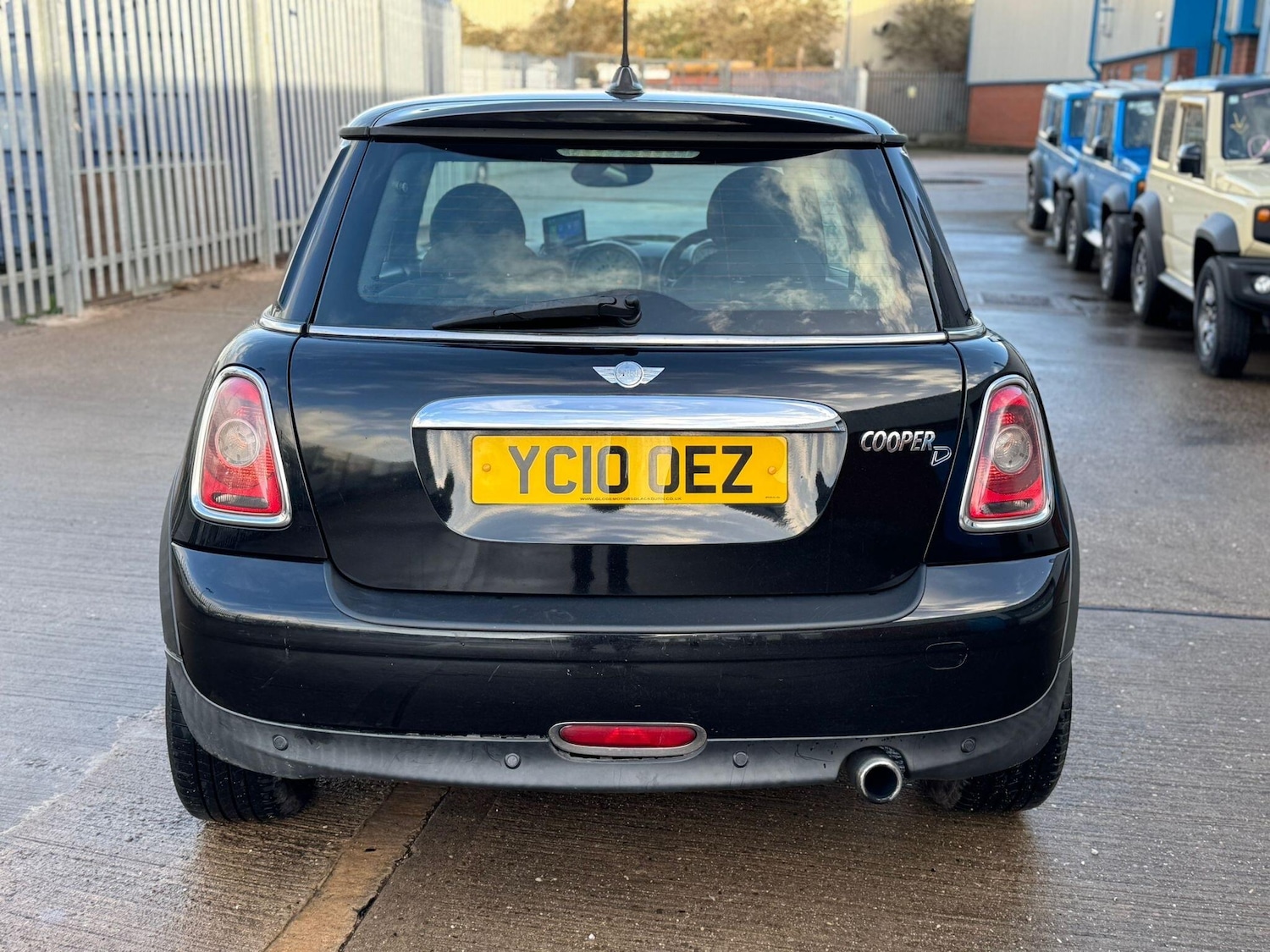 Used MINI Hatch 2010 for sale - 76899231: Photo 2