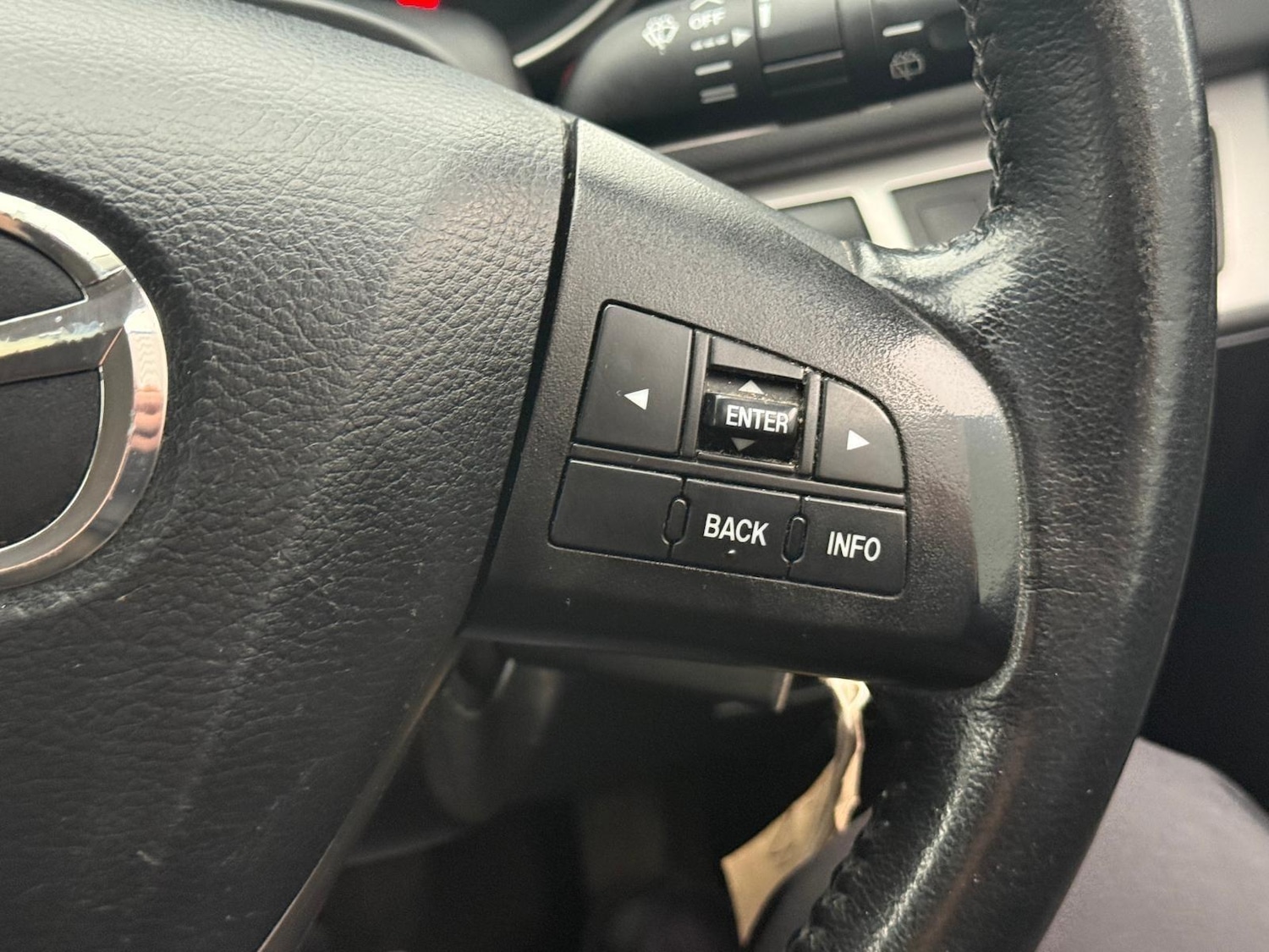 Used Mazda Mazda3 2011 for sale - 77052536: Photo 21