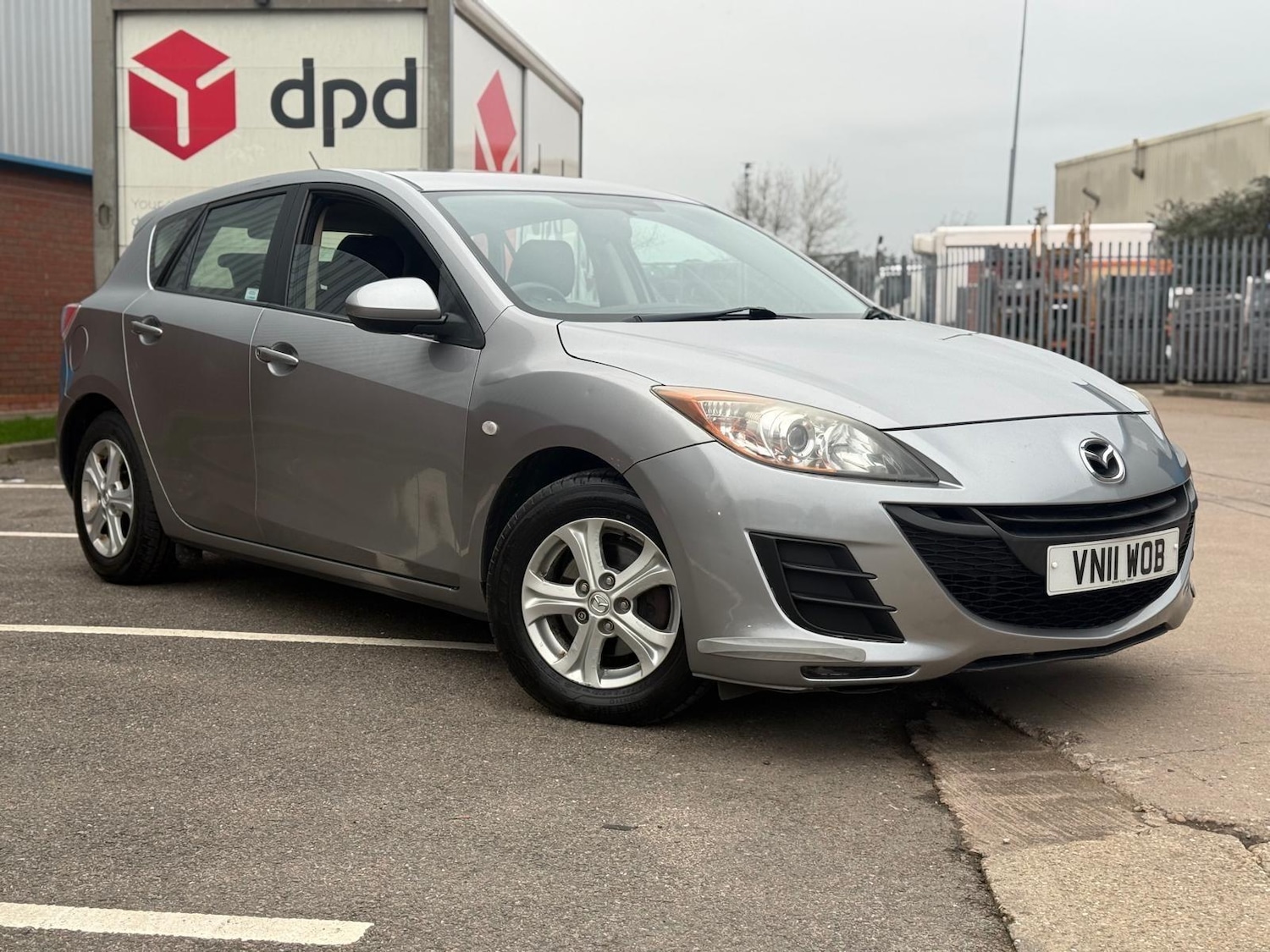 Used Mazda Mazda3 2011 for sale - 77052536: Photo 9