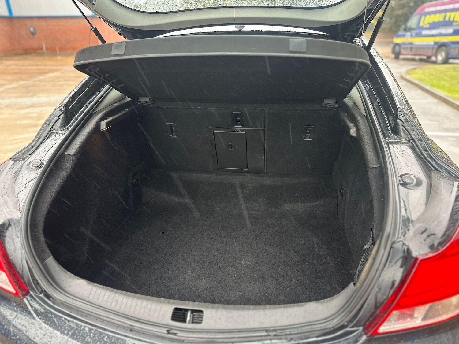 Vehicle 27