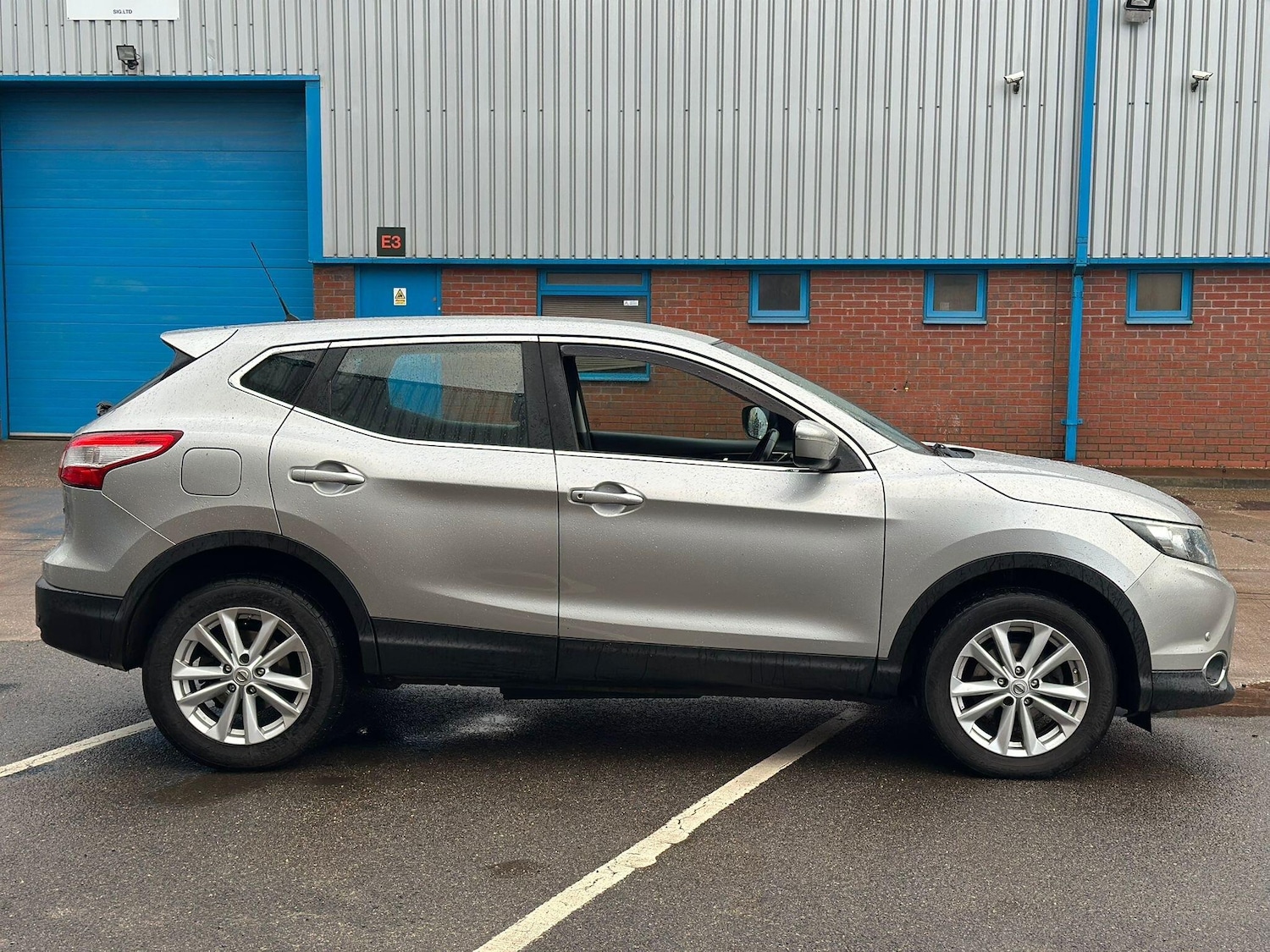 Used Nissan Qashqai 2014 for sale - 77479143: Photo 3