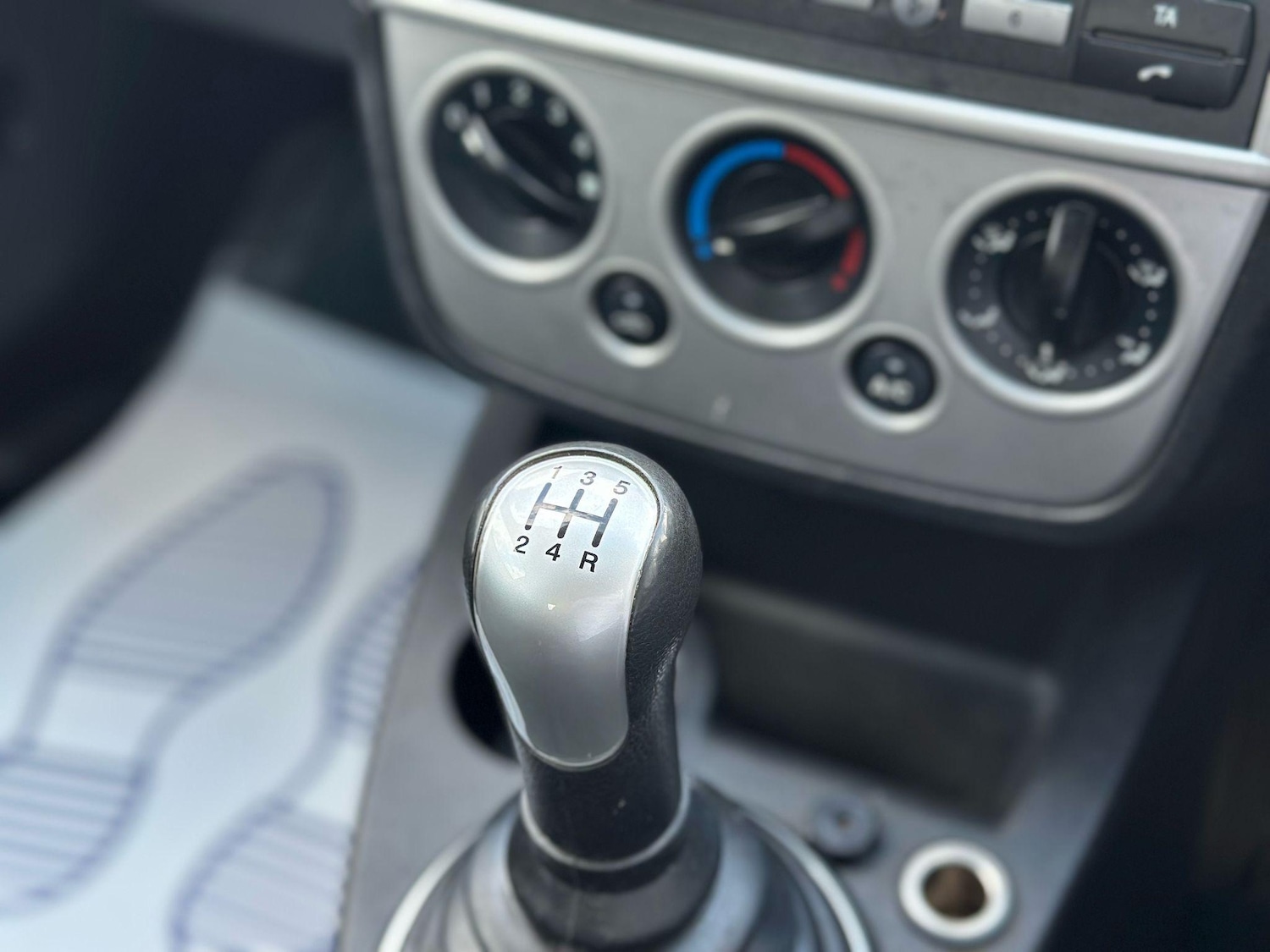 Used Ford Fiesta 2007 for sale - 76995117: Photo 17