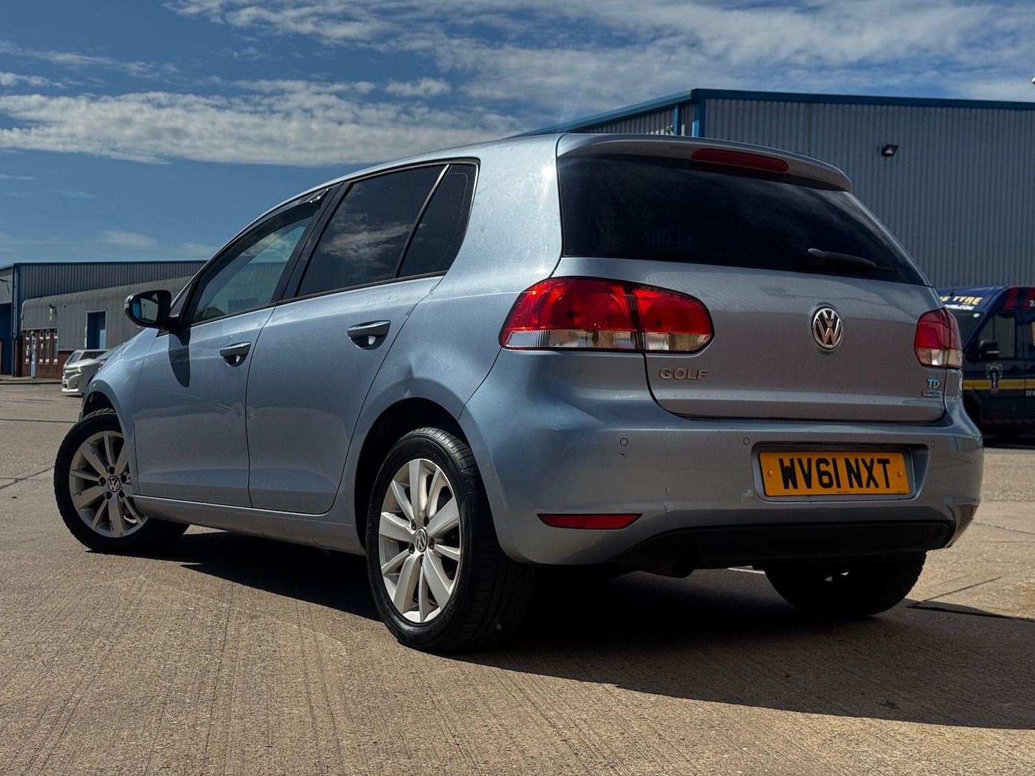 Used Volkswagen Golf 2011 for sale - 78157306: Photo 11